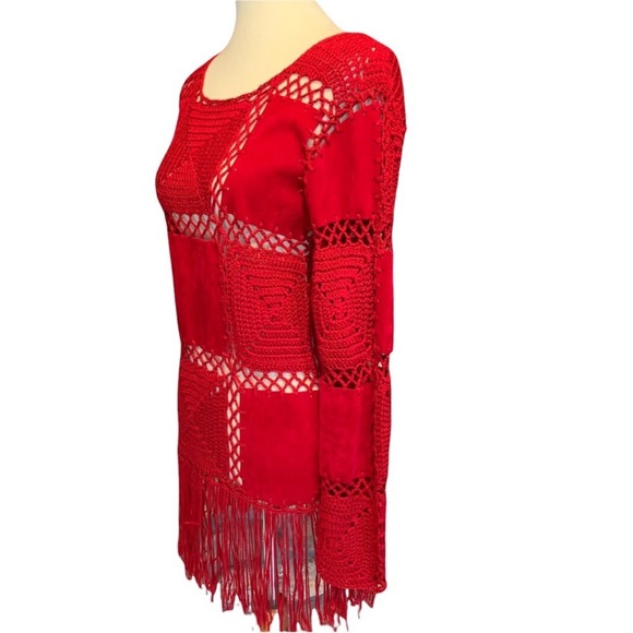 Merchant Red Crochet Faux Suede Vegan Leather Patchwork Tunic Fringe Valentines - Picture 4 of 7